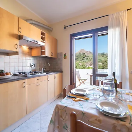 Il Boschetto Agroturismo *