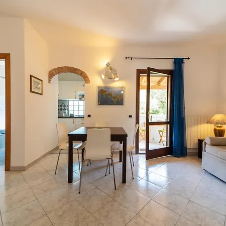 Il Boschetto Κατάλυμα σε φάρμα Porto Azzurro